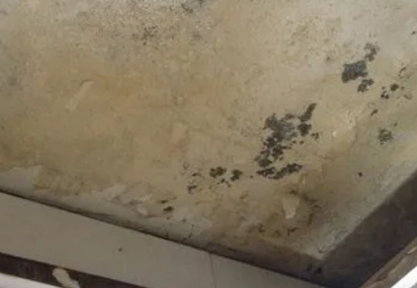 南岗阳台漏水维修公司分享下南岗卫生间渗水维修需要注意哪些问题。